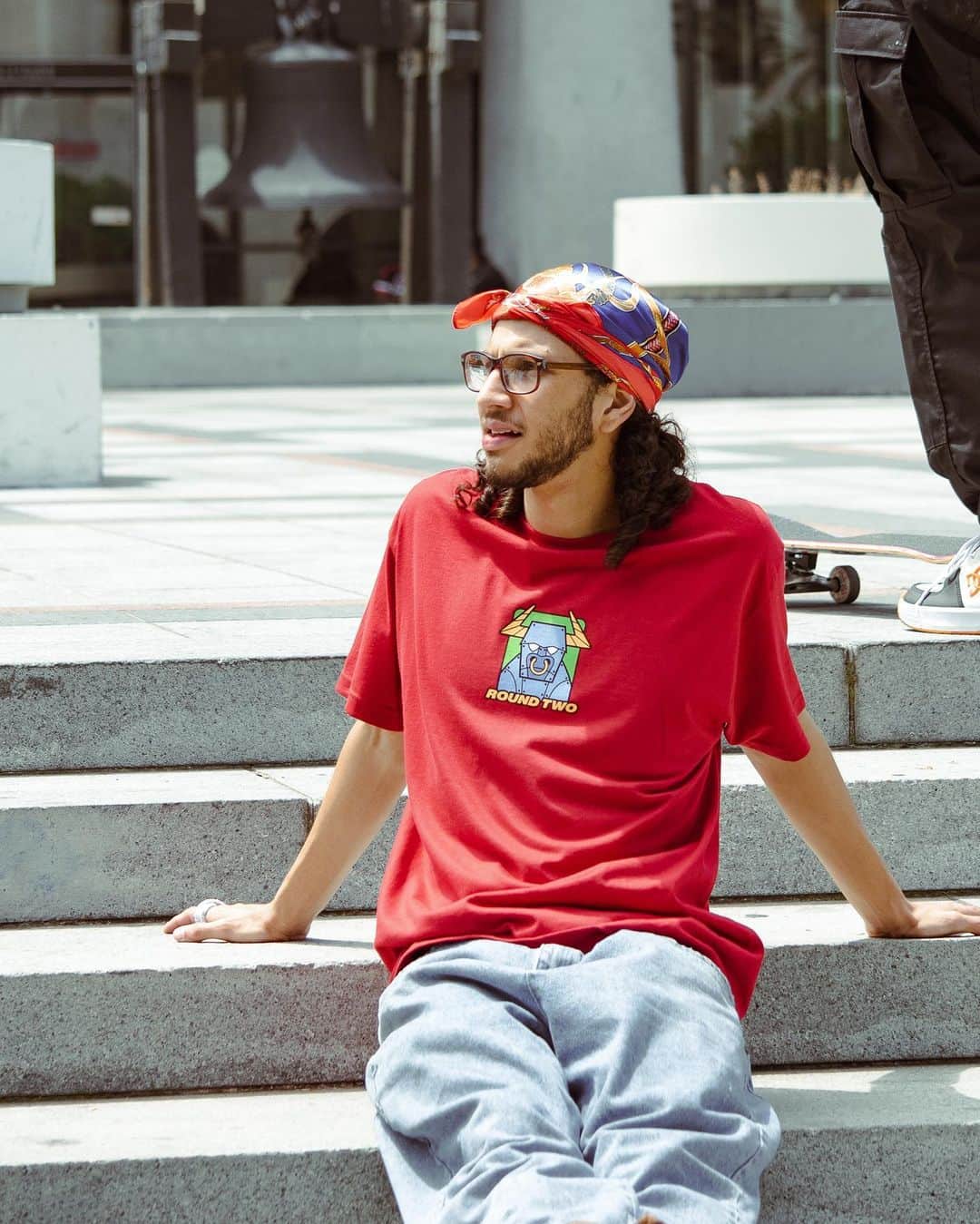 zumiezのインスタグラム：「New tees available exclusively @zumiez !! Go check your local mall and let us know if you see some 🌀🛋️🛹  📸: @witwikky」