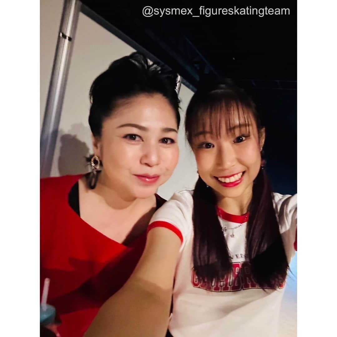 三原舞依＆坂本花織のインスタグラム：「⁡ ⁡ 三原舞依選手からメッセージが届きました💌 2回に分けてお届けするので、どうぞお見逃しなく✨ ⁡ ***** ⁡ Fantasy on Ice 宮城公演 無事終了致しました。 ⁡ リハーサルが始まってから本当にあっという間で 1日1日を噛み締めながら過ごしていました。。 ラストの日は本当に寂しくて😭 ⁡ 素敵な皆様と一緒に過ごすことができて 一瞬一瞬が大切な、大切な宝物です🥹💖 ⁡ 観に来てくださった皆様、ライブを見てくださった皆様、 そして関係者の皆様に心から感謝の思いでいっぱいです。 ⁡ 花🌺 明子さん振付してくださりありがとうございます☺️ りみさんのYouTubeや公演前のリハーサルを見て、 手話を上手くできるようにたくさん練習しました。 ⁡ ⁡ 新潟公演、神戸公演も凄く楽しみです！！ レベルアップした姿をお見せできるように 練習頑張ります🔥 ⁡ 皆様お気をつけてお過ごしください！ 三原舞依 ⁡ #maimihara #三原舞依 #figureskating #figureskater  #sysmex_figureskatingteam」