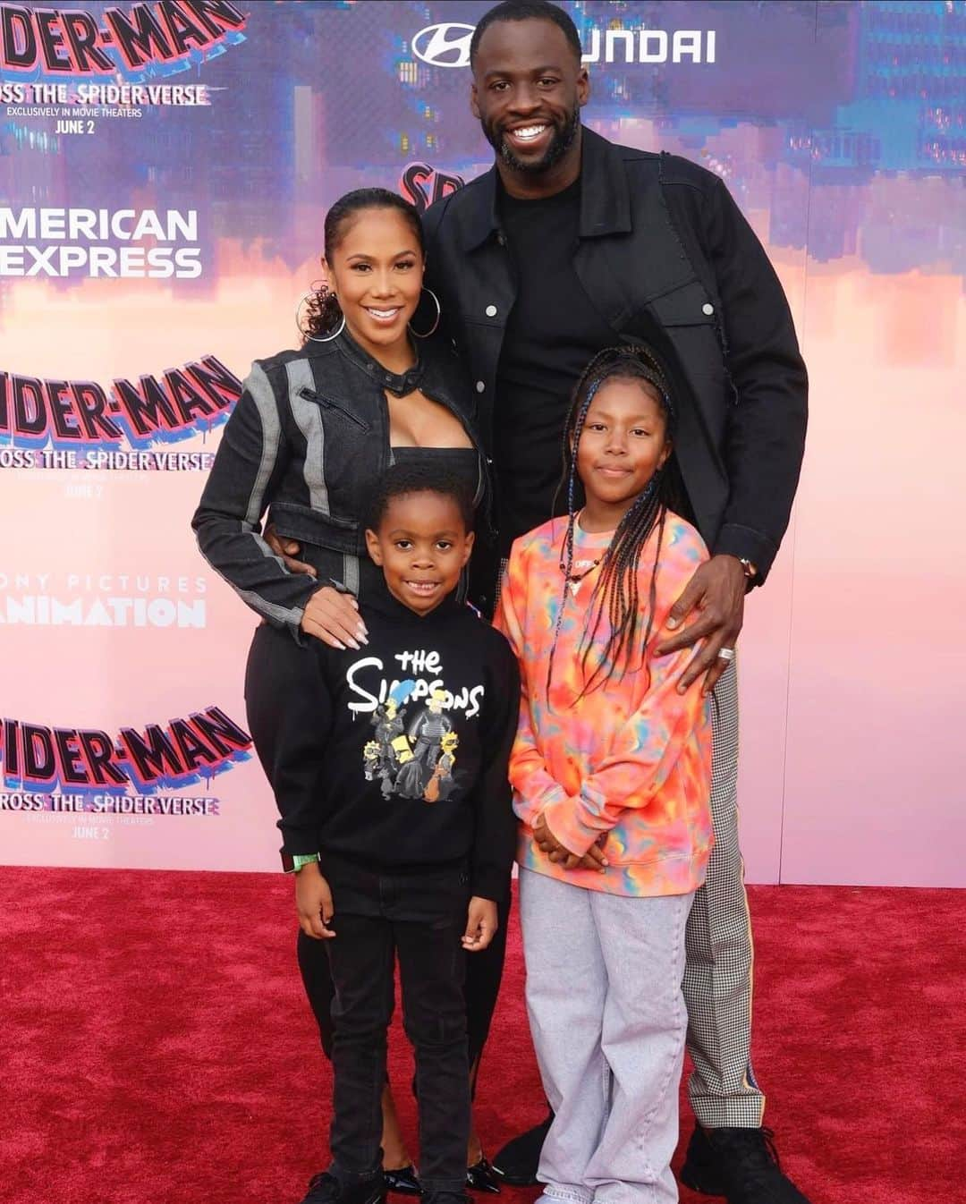 ドレイモンド・グリーンのインスタグラム：「Cool Parents…Even On A School Night😝💚 @money23green And I Had A Blast Taking The Big Kids Olive & DJ To The #AcrossTheSpiderVerse Premiere!Thank You To Our Fam @deontaylor @roxanneavent & @sonypictures For Having Us! PLEASE Support This Amazing Diverse Cast & Film!!! 🕷️🕸️ MU💄: @briamakeup」