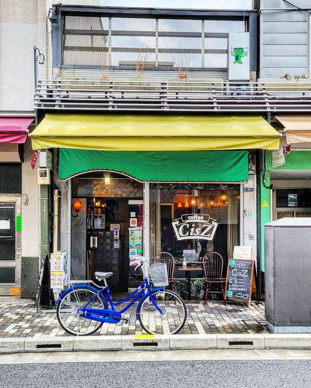 CAFE-STAGRAMMERさんのインスタグラム写真 - (CAFE-STAGRAMMERInstagram)「Why don’t you take a break?  喫茶店は、昔ながらのままがいい♪  #浅草 #☕ #浅草カフェ #浅草喫茶店 #喫茶店 #喫茶店cisz #asakusa #kissaten #cafetyo #tokyocafe #カフェ #cafe #tokyo #咖啡店 #咖啡廳 #咖啡 #카페 #คาเฟ่ #Kafe #coffeeaddict #カフェ部 #cafehopping #coffeelover #discovertokyo #visittokyo #instacoffee #instacafe #東京カフェ部 #sharingaworldofshops」6月6日 7時52分 - cafetyo