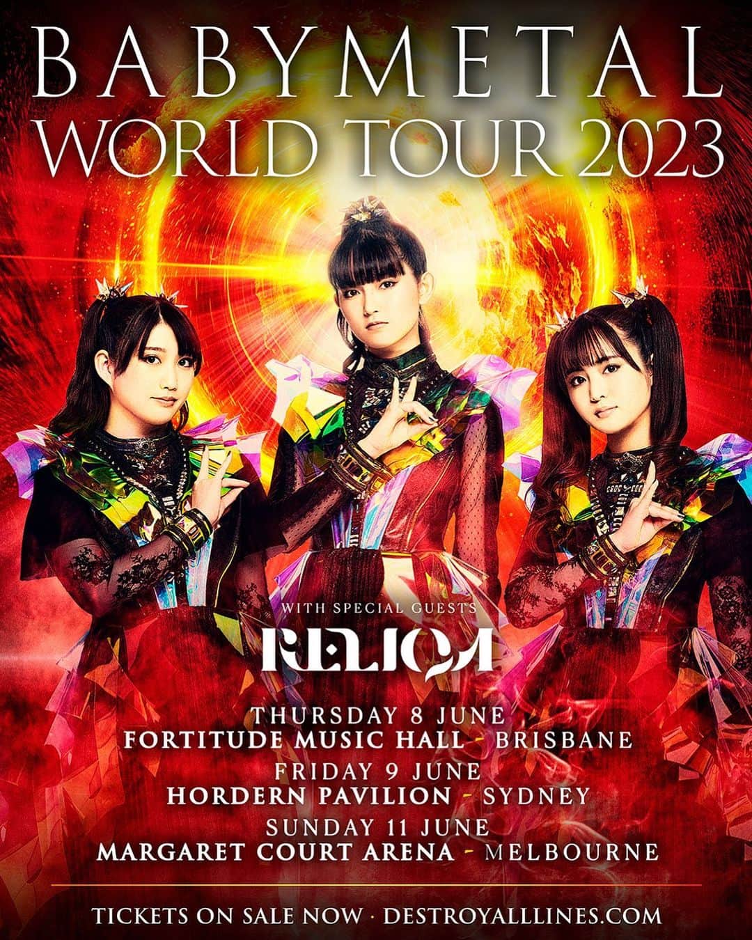 BABYMETALさんのインスタグラム写真 - (BABYMETALInstagram)「Australia - our show in Brisbane is SOLD OUT. Limited tickets remain for Sydney & Melbourne.  Get tickets and information at BABYMETAL.com/tour」6月6日 9時00分 - babymetal_official