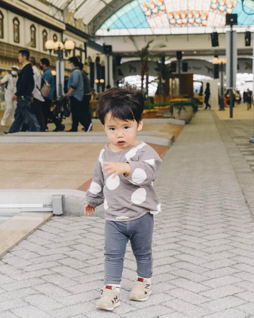 のインスタグラム：「・ ・ 娘と息子がYouTubeを取り合っています。 娘が見たいものと息子が見たいものが最近違ってきているようです。 何かいい方法はないでしょうかね。 ・ ・ #こんな毎日をありがとう」