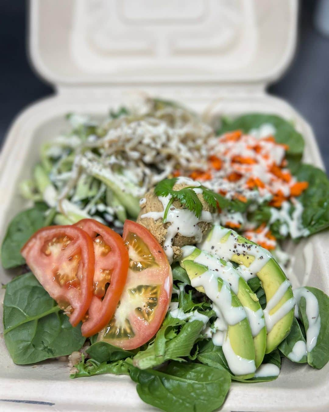 Peace Cafeさんのインスタグラム写真 - (Peace CafeInstagram)「PeceCafe also makes boxed lunches tailored to your needs! We can accommodate gluten and soy-free, budget-friendly, and much more!  https://www.peacecafehawaii.com/store/checkout-v2/online-ordering/receipt/peacecafehawaii?order=709df897-e580-4585-8543-3fb6061322c4  #lunchbox #vegan #plantbased #bento #glutenfreeoption #hawaii #healtyfood #yummy #sugarfree #dairyfree #oahu #catering #celemony」6月6日 13時32分 - peacecafehawaii