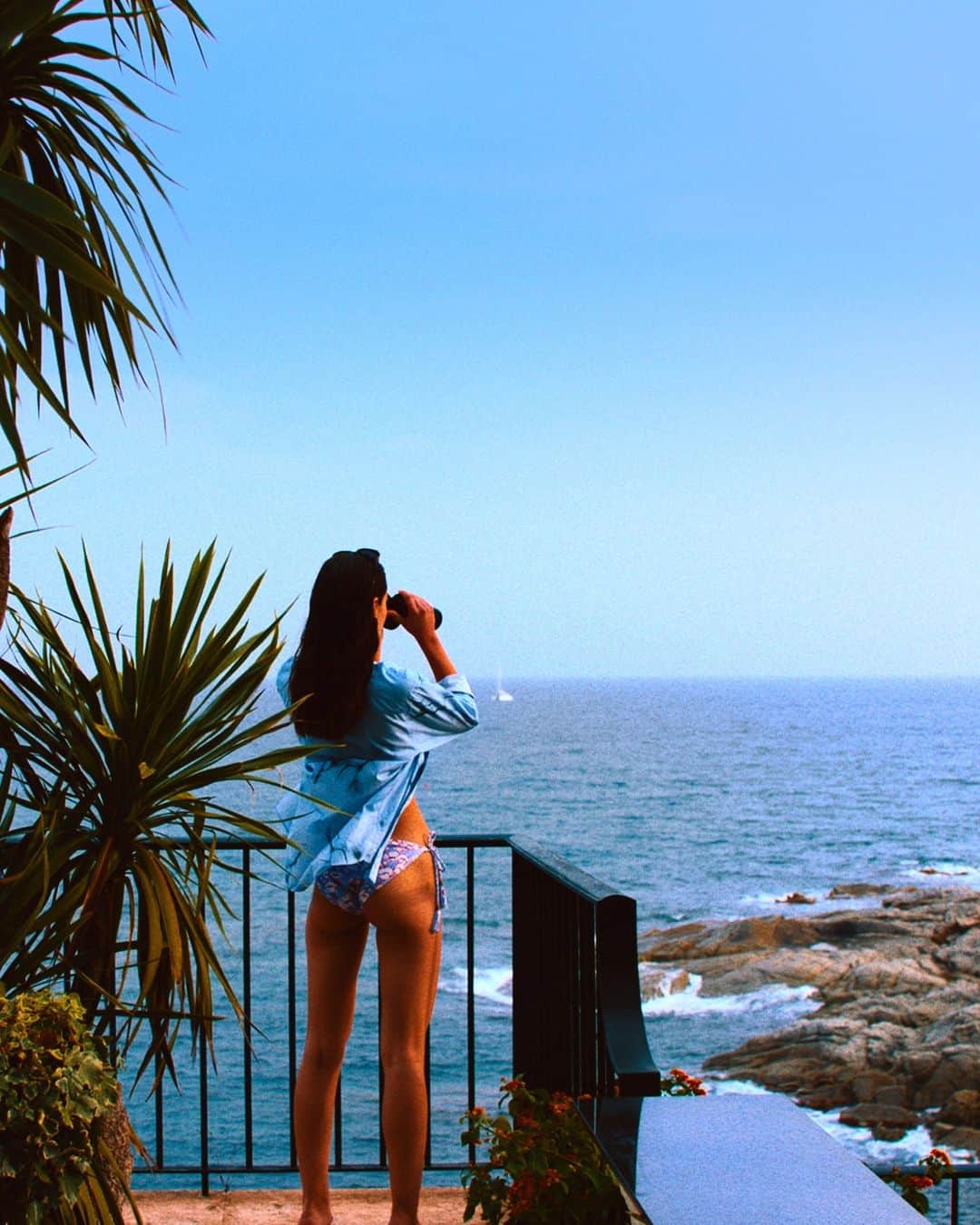 Ted Bakerのインスタグラム：「Looking forward to summer plans like... #TedBaker #Holiday」