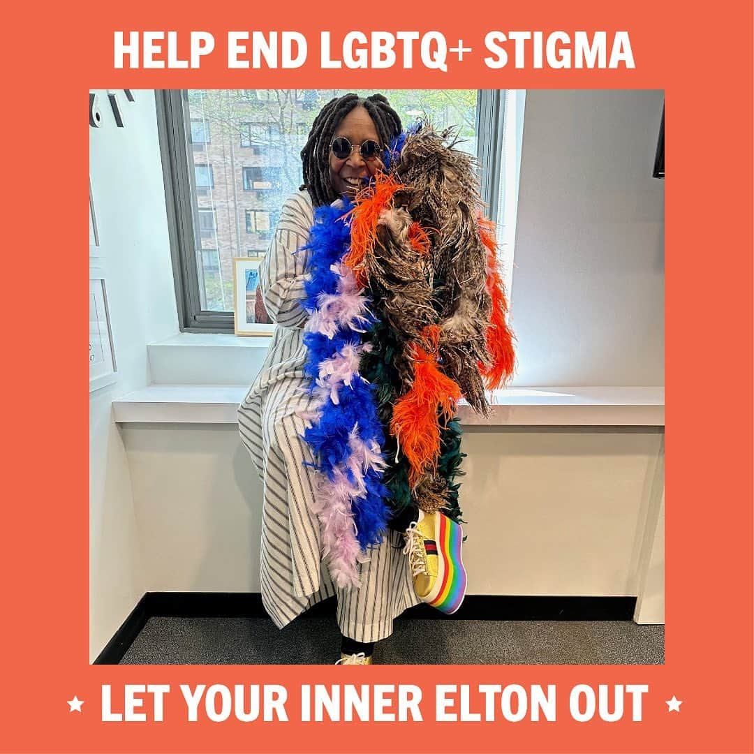 ウーピー・ゴールドバーグのインスタグラム：「No matter who you are or who you love, everyone deserves to live free from fear and stigma. Together we can make that world a reality. Join me and support the Elton John AIDS Foundation by letting your #innerelton out. Snap and post your photo, and tag @ejaf and #innerelton .」