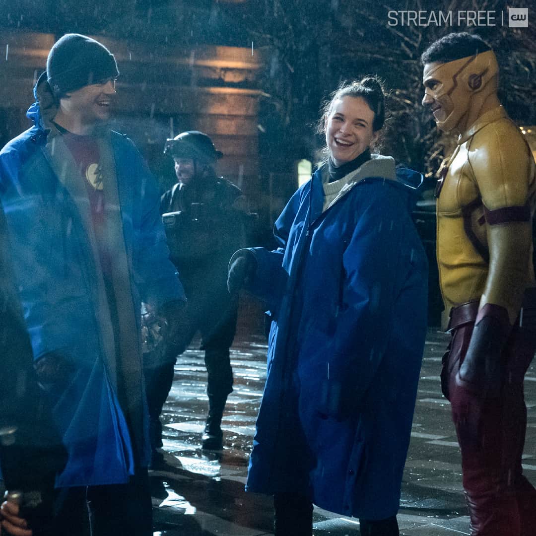 The Flashさんのインスタグラム写真 - (The FlashInstagram)「Another #BTS photo dump of the team that made you believe in the impossible ❤️ #TheFlash」6月7日 1時21分 - cwtheflash