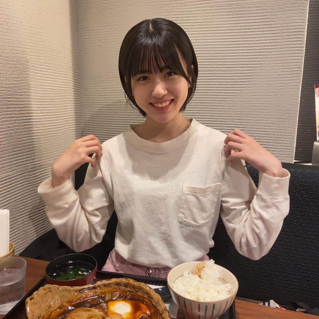 冨波心さんのインスタグラム写真 - (冨波心Instagram)「ハンバーグ食べました〜 美味しかった❤︎  #冨波心 #スターダストプロモーション #高校生 #高校1年生 #女子高校生 #jk #jk1 #fjk #07 #16 #16yrs #kokoro #kokorotoba #japan #japanesegirl」6月6日 17時09分 - kokoro_toba_official