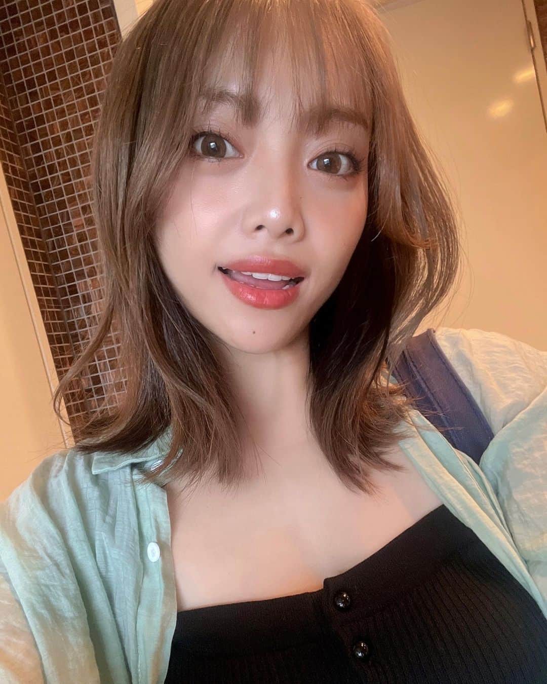 石川あんなさんのインスタグラム写真 - (石川あんなInstagram)「やほ！ ひさびさ水着なので載せとくね👙 今日はムシムシしてたけど風 ...