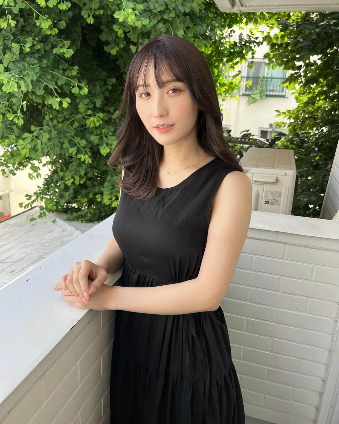 伊藤愛真さんのインスタグラム写真 - (伊藤愛真Instagram)「梅雨入ったから家帰ったらひたすらゲームしようかな👶🏻🤍 . . . #エクステ#extension#gravure」6月6日 17時42分 - __emagram