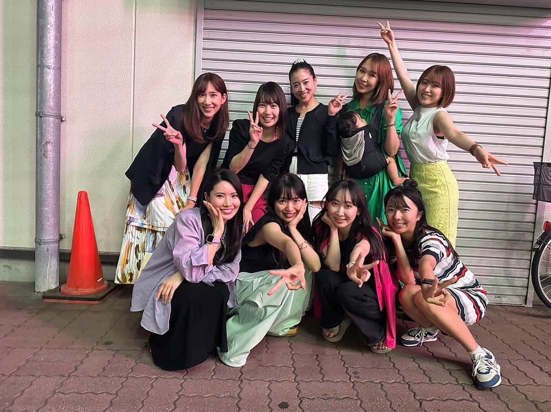仲川遥香のインスタグラム：「昨日はプチ同窓会🥰 家族でも友達でもなくて特別な存在メンバー♥️♥️♥️ 話盛り上がりすぎて帰る時寂しかった🥲よーし！またお仕事頑張って日本帰ってきた時はご飯行こうね！！BBQやる約束しました😂🍖  Kemarin kumpul sama EXmember AKB48🥰 Member itu bukan keluarga bukan teman tapi member hehehe. Orang yang sangat penting buat aku♥️♥️♥️ Terlalu seru jadi Gak pengen pulang…. Tapi aku harus semangat kerja jadi nanti balik ke Jepang lagi kita janjian mau BBQ heheh🤭🍖 Semangat ✊🏻  #indonesia #jepang #ジャカルタ生活 #同窓会 #元AKB48 #一時帰国 #仲川遥香」