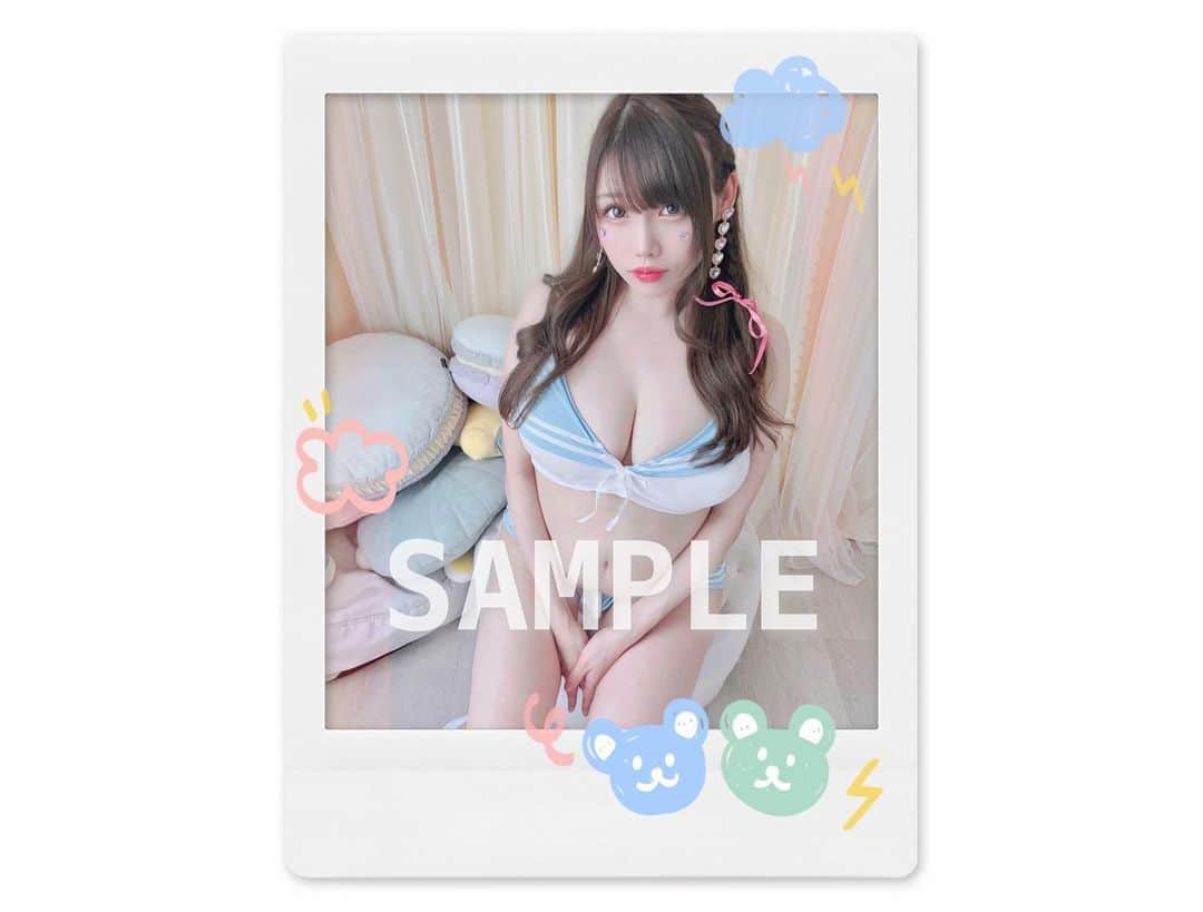 塚本舞さんのインスタグラム写真 - (塚本舞Instagram)「6月のチェキは、最新ZINE「for maipunist. vol.9」のお衣装🎀 ⁡ ⁡ 夏らしい水色セーラービキニ×ルーズソックスです🌺 撮影時はちょっと上半身がボリューミーですね😌💦 ⁡ ⁡ 全身やアップなどの色々なアングルがあるので 複数枚でのご購入も大歓迎です🫶🏻 ⁡ ⁡ こちらから👉https://maipuni.official.ec/items/63424566 ⁡ ZINEとの合わせてのご購入もおすすめです☺️🤍」6月6日 18時37分 - maipuni