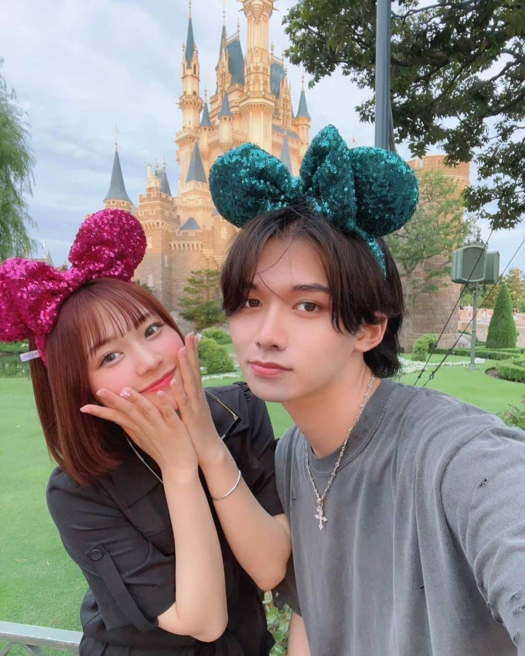 上ノ堀結愛さんのインスタグラム写真 - (上ノ堀結愛Instagram)「• TokyoDisneyland🏰⸜❤︎⸝‍  久々に会えたねっっꙬ̫！！  Twitterには別の写真だすよお💭  #ゆあまや #disneyland」6月6日 18時58分 - yua.0201