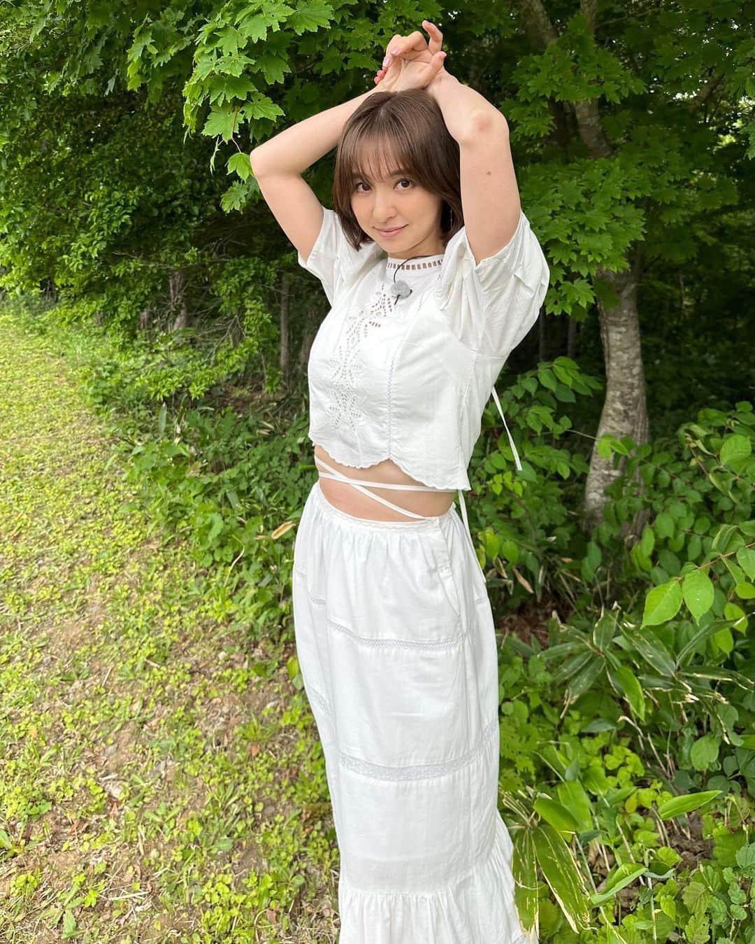 篠田麻里子のインスタグラム：「番組収録衣装🎥  @casa_fline   大好きチームの収録🫰🏻 楽しかった✨」