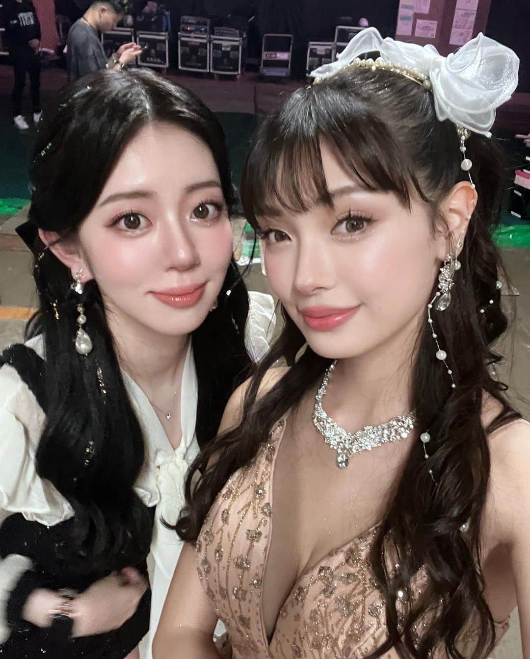 RIANさんのインスタグラム写真 - (RIANInstagram)「このドレスは生きてきた中で見た一番可愛いドレスでした🥹🩷 @dress_tika @tika_ikeda and @music_circus_f さん、このような機会をくださり本当にありがとうございました。 私の中でこの経験はずっと忘れることはないです😇🌟 すごく楽しかったし、当日バックステージ等でも素晴らしい方々と巡り会わせて頂きました。 本当に感謝しております🥰🩷🩵  The dress is the most beautiful thing i have ever seen in my life 🥹🩷 Thank you very much to @dress_tika @tika_ikeda and @music_circus_f for giving me the opportunity to be at the fashion show, an experience i will never forget 😇🌟 I had so much fun and got to meet so many amazing beautiful people backstage 🥰 Thank you again 🩷🩵   #CYBERJAPAN #CYBERJAPANDANCERS #CJD_RIAN #RIAN #fashion #fashionshow #fukuoka」6月6日 19時01分 - cjd_rian