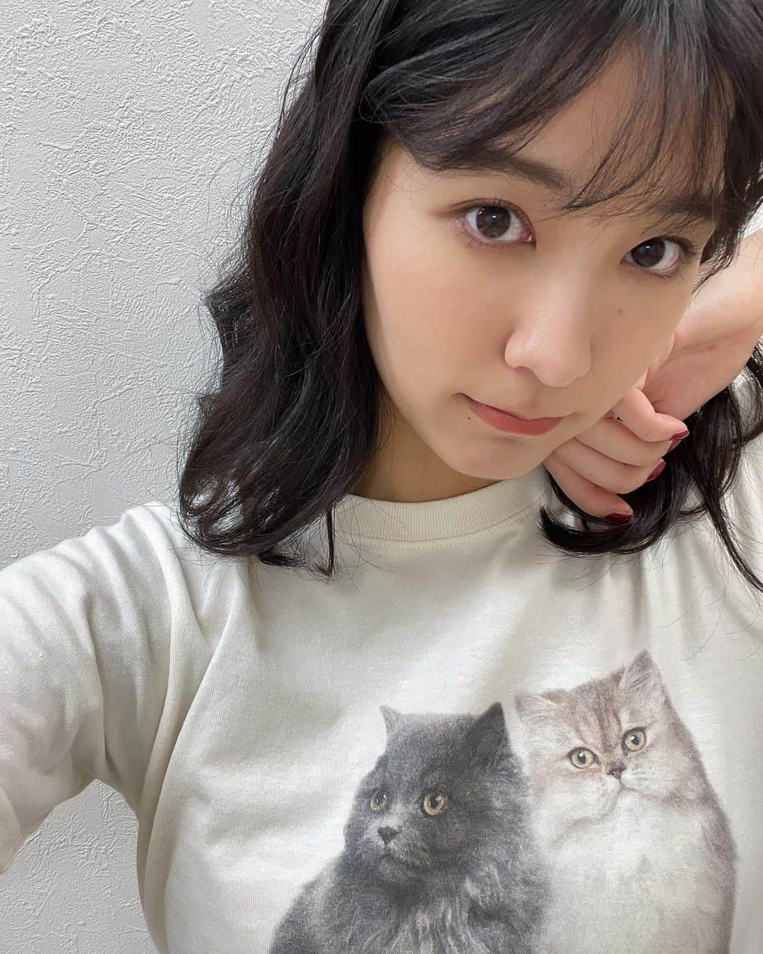 小貫莉奈さんのインスタグラム写真 - (小貫莉奈Instagram)「ねこちゃんTシャツ^._.^」6月6日 19時13分 - rina_onuki0529