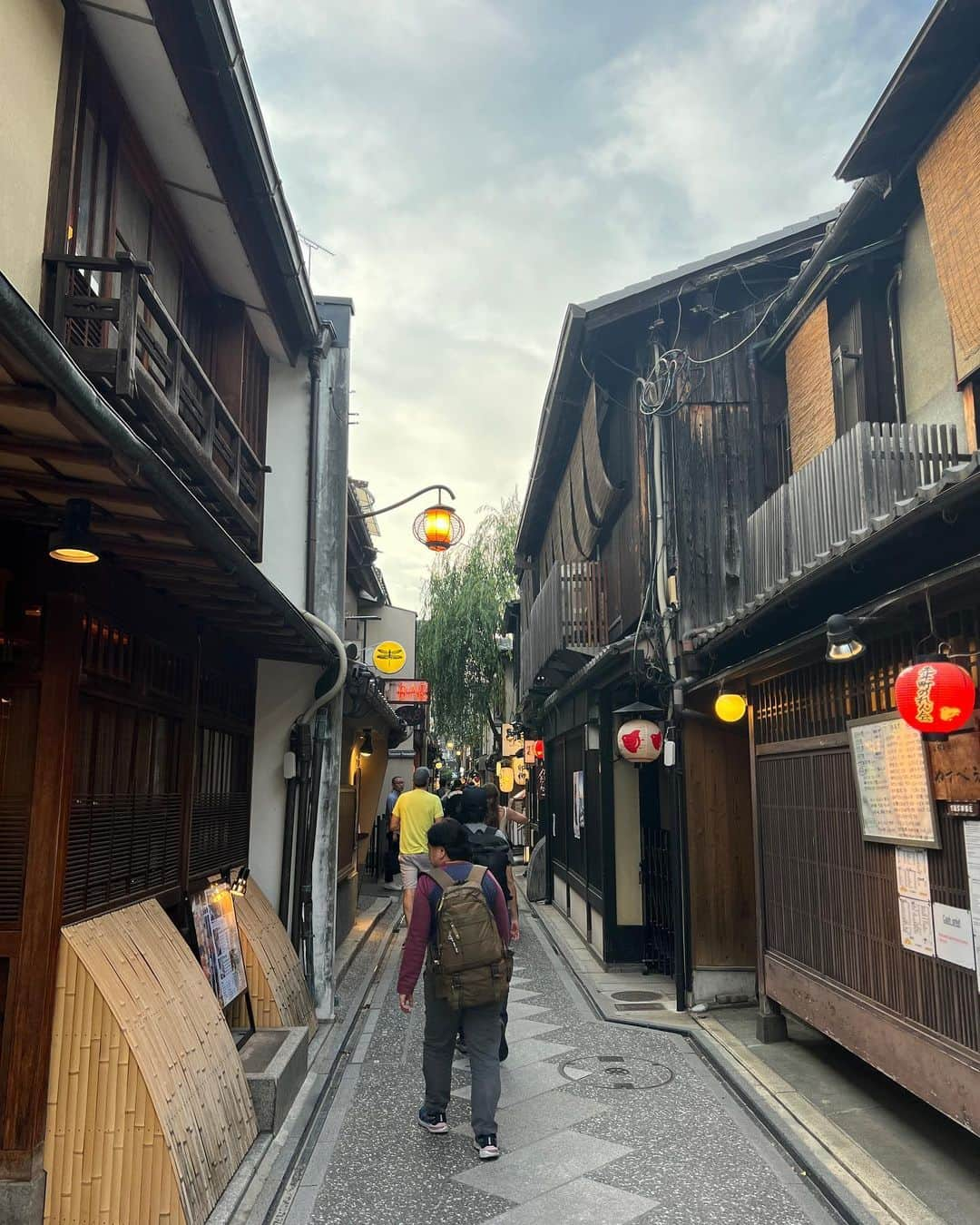 西野沙瑛さんのインスタグラム写真 - (西野沙瑛Instagram)「- 親子3代で京都旅行🚄🤍 ちゃんと観光したのは中学の修学旅行ぶりだからすごく楽しかった☺️  #子連れ旅行 #京都観光 #京都旅行」6月6日 19時20分 - sae_golf