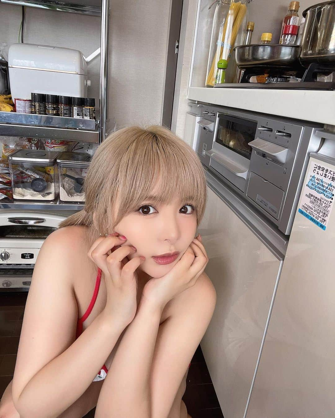 星美りかのインスタグラム：「一生このまま🫰🏻」