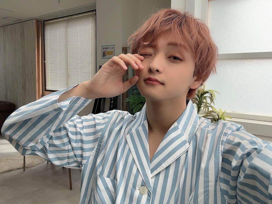 のインスタグラム：「BOYS FILE Vol.12  6/9発売です！ みんな読んでね〜  #BOYSFILE  #YUGO  #宮島優心」