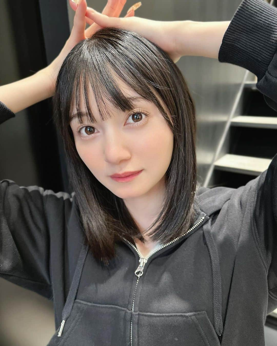 熊澤風花さんのインスタグラム写真 - (熊澤風花Instagram)「珍しくパーカー着た日！🩶」6月6日 21時45分 - fuka_kumazawa