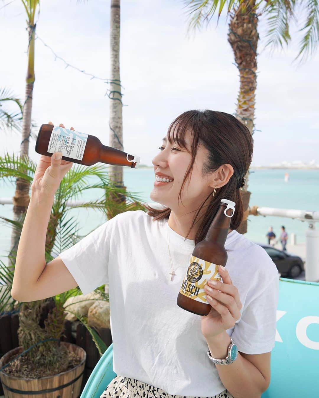 Yuri Sakuraiさんのインスタグラム写真 - (Yuri SakuraiInstagram)「@mkcafe_okinawa 🌺 沖縄で作られた地ビールのサンゴビール🍻 まず、デザインがかわいい◎ それでもって、色々のフレーバーがあって、 苦めのもの、フルーティー、軽い飲み口のものetc.....。  私はビールは余り飲まないので、 サラッと飲めるオリオンビールに似た ケルシュが1番推し👍  デザインで選んでも良し！ フレーバーで選んでも良し！ 沖縄に来たら、南国っぽい写真撮りたいって 方も多いと思うけど、 サンゴビールとヤシの木やMK CAFEのテーマカラー “琉球ブルー”の店内や家具などと合わせて、 思い出のお写真を撮っていただけたら嬉しいです😉  #mkcafe#ウミカジテラス#瀬長島#サンゴビール#沖縄ビール#海の見えるカフェ#海の見えるレストラン#沖縄グルメ#沖縄旅行#沖縄南部#沖縄移住#沖縄生活#okinawa#okinawajapan#okinawabeer#okinawalife」6月6日 21時50分 - yuri_sakuraiii