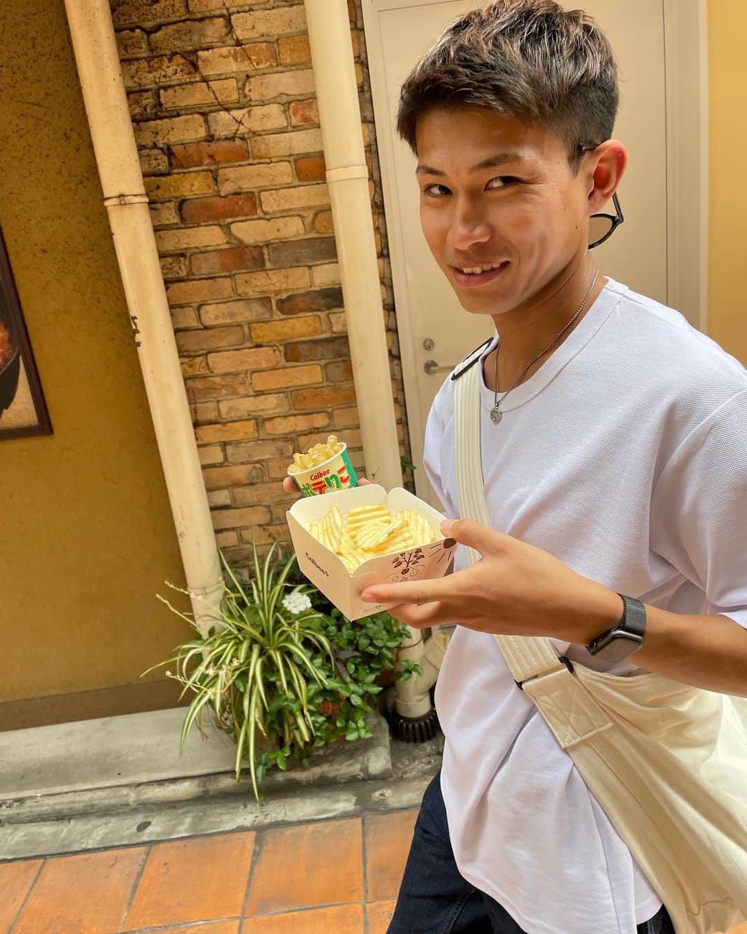 飯田貴之のインスタグラム：「どこでもいも。」