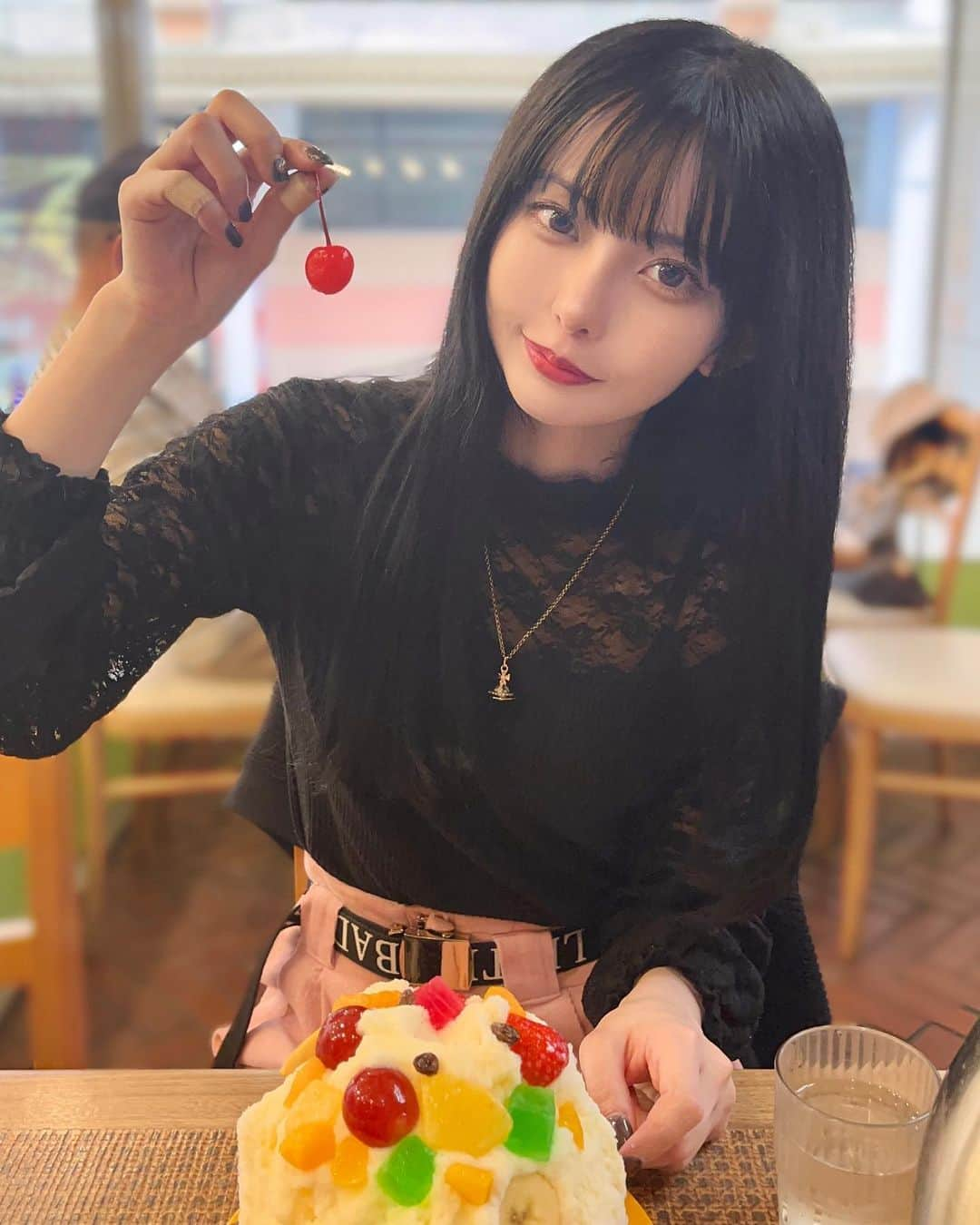 新倉のあさんのインスタグラム写真 - (新倉のあInstagram)「さくらんぼっ🍒  #天文館むじゃき #かき氷 #鹿児島 #しろくま」6月6日 22時16分 - noaism_