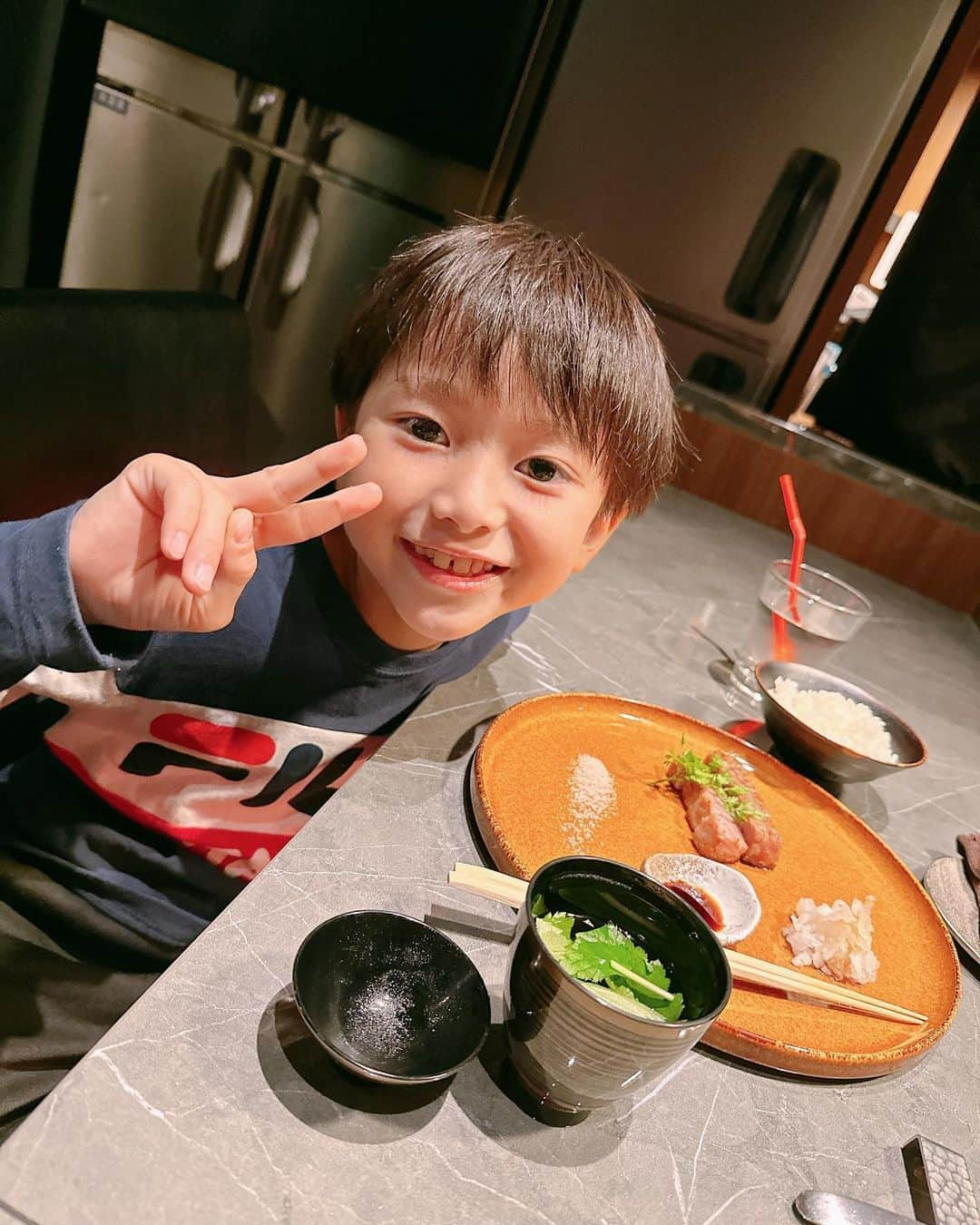 折原みかさんのインスタグラム写真 - (折原みかInstagram)「11歳のお誕生日おめでとう  サッカー大好きで可愛すぎるたかまる  これからも健やかに育っていってください🤍  #宝物 #男の子兄弟 #男児ママ #お誕生日おめでとう #賢くて優しい君へ」6月6日 22時21分 - mikaorihara