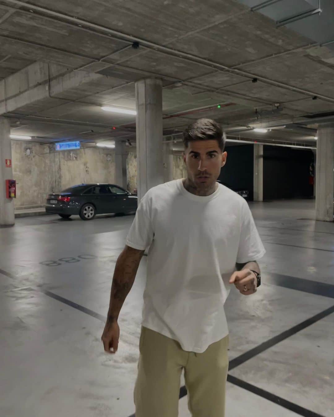 サムエル・ガルシア・サンチェスさんのインスタグラム写真 (サムエル・ガルシア・サンチェスInstagram)「🫠」6月6日 22時57分