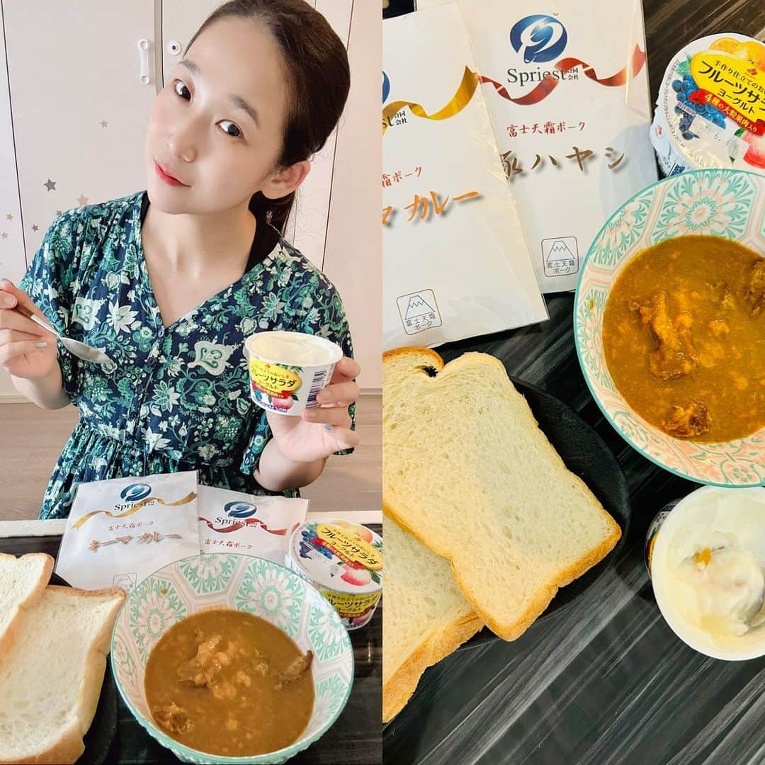 世手子さんのインスタグラム写真 - (世手子Instagram)「Good job today🌟 Curry is delicious when you're tired🍛 Healed by Yogurt（＾ν＾） 今日も信じられないぐらい疲れた😭 @spriestllc  #Spriest合同会社 #富士天霜ポーク #豚肉 #通販 #レトルトカレー に癒されました💖 #お取り寄せ カレーは美味しいね( ´∀｀) ヨーグルトとも相性バッチリ おつかれ様でしたー♪  5月22日～6月18日でキャンペーンやってるよ✨ 対象の投稿にいいね、北海道乳業アカウント（　@hokunyu_official )をフォローしていただいた方の中から 【 #北海道乳業　#フルーツサラダヨーグルト 1箱(24個)】を抽選で合計30名様にプレゼント みてみてねー  #北乳　 #ドタバタ育児  #二児のママ  #2児育児 #赤ちゃんのいる暮らし  #3歳男の子 #3歳差育児  #二児の母 #二児ママ  #ママシンガー  #二児育児 #2児ママ #2児のママ #赤ちゃんのいる生活 #カラキャス #PR」6月6日 22時58分 - rojide