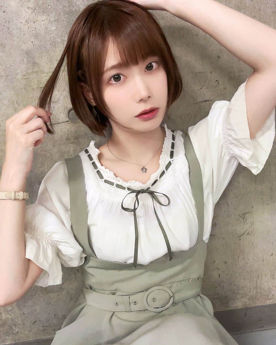 愛川こずえ 洋服 愛川こずえさんのインスタグラム写真 - (愛川こずえInstagram)「🍀」6月6日 22