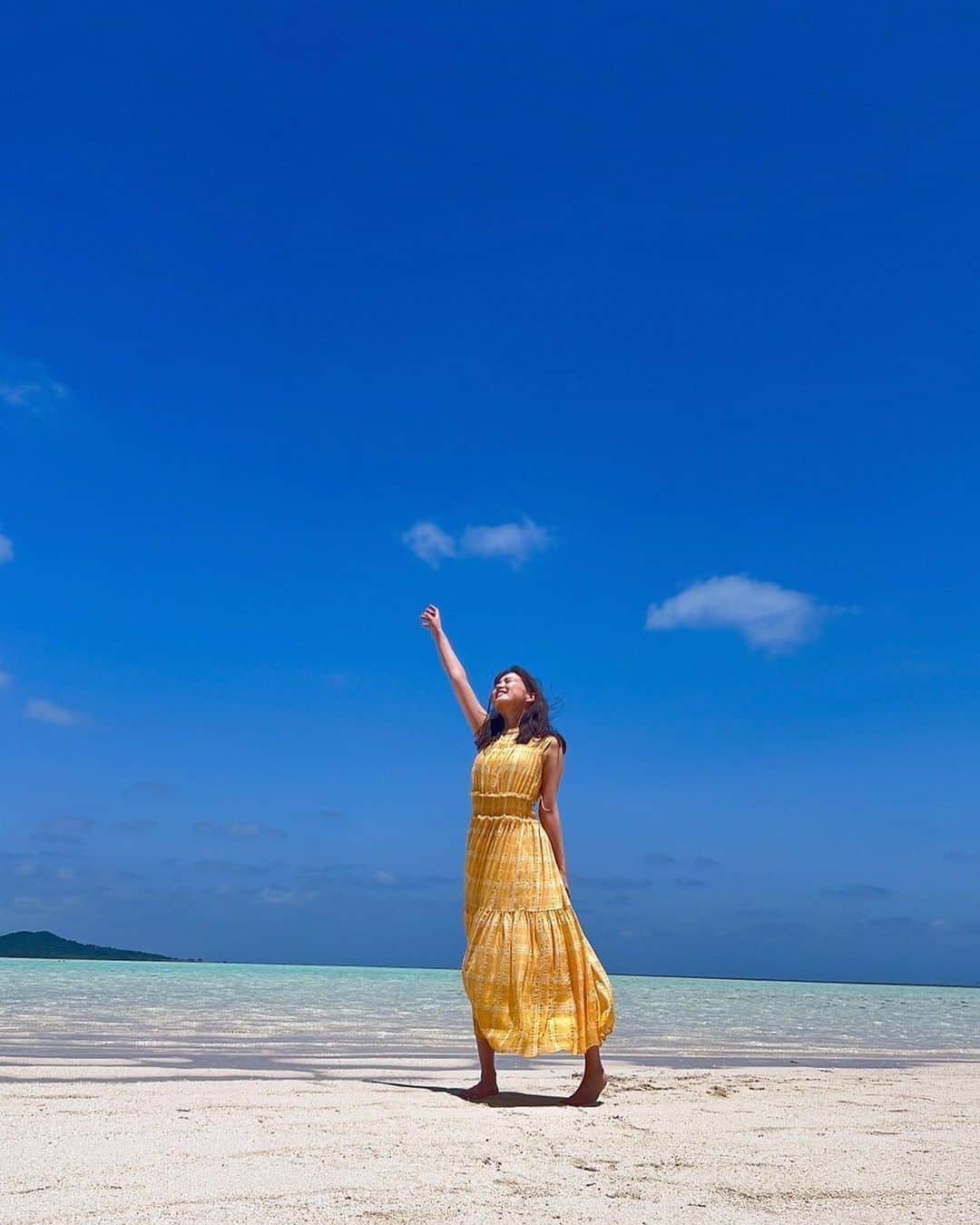 生田絵梨花のインスタグラム：「#宮古島 #プライベート旅行 #楽しすぎた #テンション上がってバルシャーク」