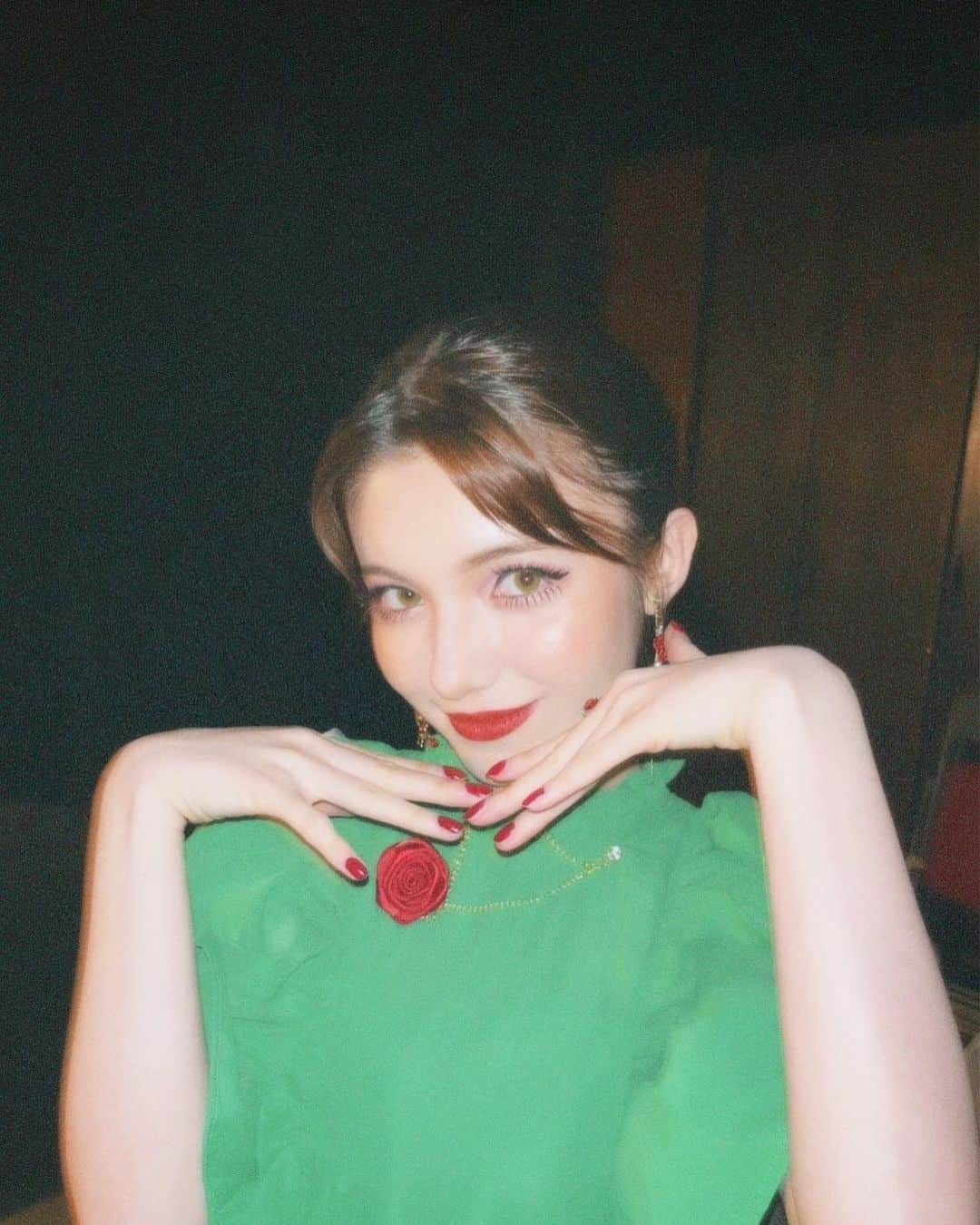 東海林クレア（くれたん）のインスタグラム：「🌹🌹🌹」