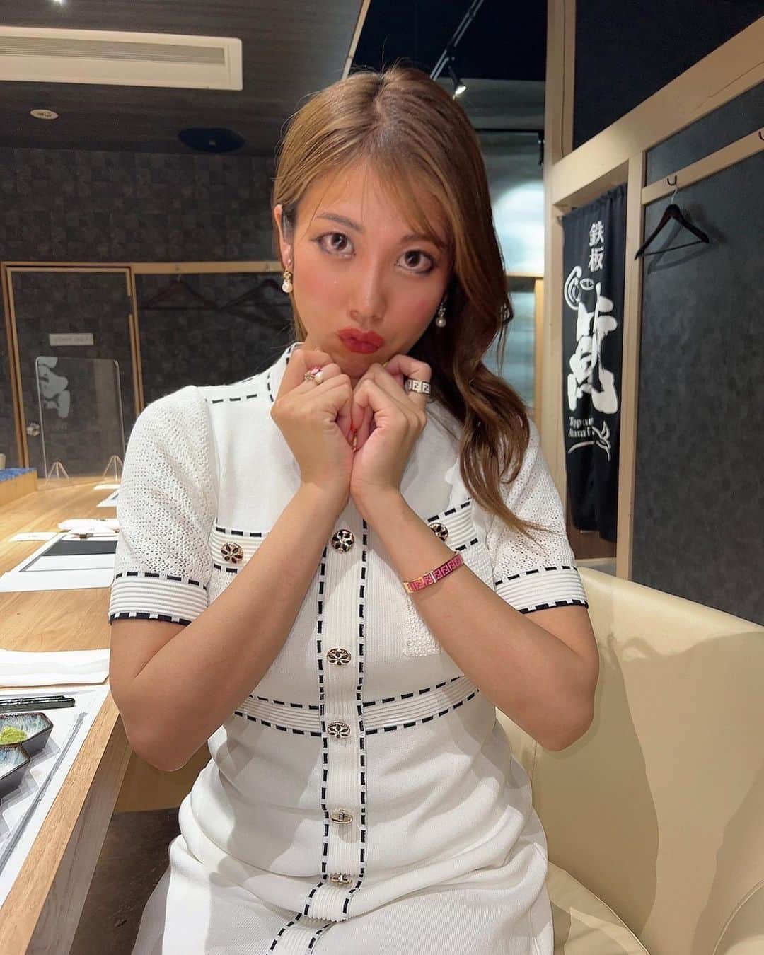神谷麻美さんのインスタグラム写真 - (神谷麻美Instagram)「#しあわせ 💖❤️🫶❤️💖✨️   #おやすみなさい 💖👼🏻🌕🪐💖✨️」6月6日 23時28分 - asamice428