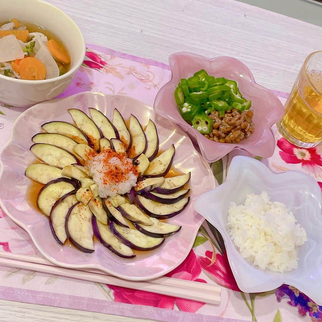 薄井美樹のインスタグラム：「． 最近の自炊🍽 野菜とろう週間🥦🍆🥕」