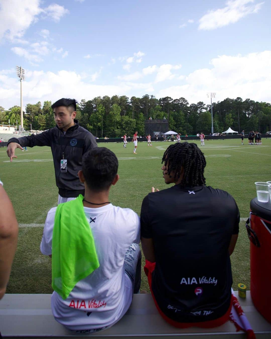 コーデル・ブローダスさんのインスタグラム写真 - (コーデル・ブローダスInstagram)「New partnerships im investing in sports especially soccer Team @fareastunited  last week played in @cp3 @tst7v7 soccer tournament we fell short to winning the 1million $ prize but we will be back next year !! I’m intrigued with the culture / community as well as potential growth that this sport will bring I see endless opportunities ✅⚽️ @anton_delro @tst7v7 #7v7#fareastunited  @Fortunate_ful @masakiwatanabe1202 @bienvecadiz @j.pacheco @komododragonite @eddiemallari  @matt_holland88 @brndn_gmz @fellipe_oliveiras @sofiaharrison16 @jonahromero3 @ty_john1995 @nestquick_09」6月7日 9時48分 - cbroadus