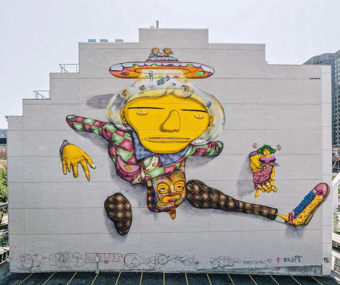 osgemeosのインスタグラム：「Mural terminado em #Montreal #Canada para o festival  @muralfestival 2023 ❤️💛 Finished Mural for the @muralfestival in Montreal Canada  Lovely time 💛✨✨🙏 thank to our team and everyone involved in this project ! #mural #osgemeos #art #canada #montreal」