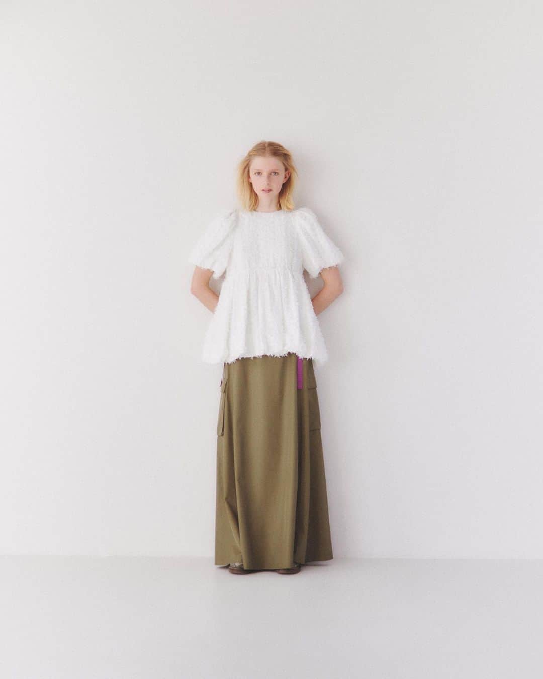 カロリナグレイサーバイシェリールのインスタグラム：「CAROLINA GLASER 2023 SPRING & SUMMER COLLECTION  #carolinaglaser #beams#springsummerfashion #springsummer2023   #カロリナグレイサー #ビームス #大人可愛い」