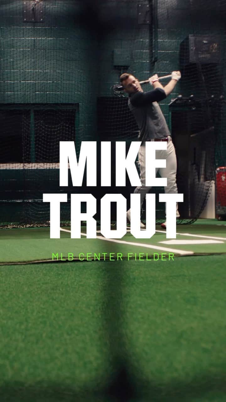 マイク・トラウトのインスタグラム：「At 10 years old, my coach told me “You won’t have success if you can’t handle failure.” That was a pivotal moment that changed me – on and off the field. I’m proud to partner with @nike and @dickssportinggoods to appear in their Sports Change Lives campaign to share my story of the impact sports have had on my life.」