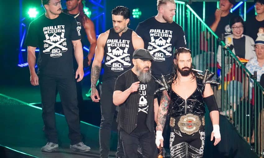 デビッド・フィンレーのインスタグラム：「Bring gold or bring bodies.  • #BCWarDogs #BulletClub #NJPW #BulletClubWarDogs #NJDominion」