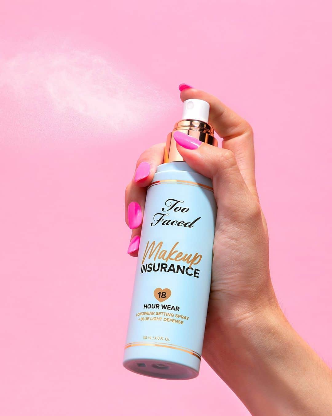 Too Facedのインスタグラム：「NEW Makeup Insurance Setting Spray ✨💖 This alcohol and silicone-free formula instantly sets your makeup for marathon wear so you look vibrant and beautiful all day long! Shop now from @sephora #toofaced #tfcrueltyfree」