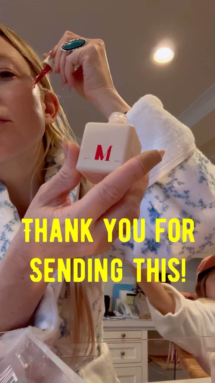 ケイト・ハドソンのインスタグラム：「Thank you for this treat! @drdiamondsmetacine 🥰🧖‍♀️ #instafacialcollection」