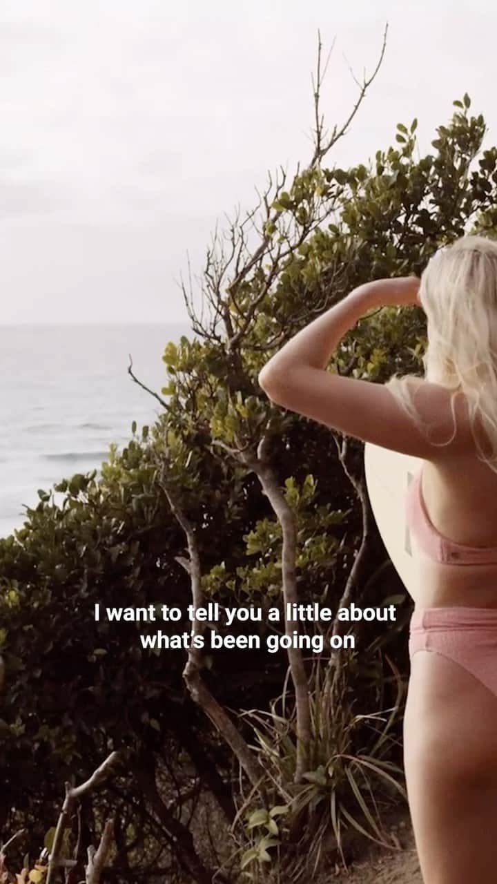 ローラ・エンバーのインスタグラム：「“In the last five years, Narrabeen Beach has seen the effects and destruction of climate change, with extreme weather events and devastating coastal erosion. ” – @lauraenever  For a limited time only during World Ocean Week, you can become an official friend of the ocean! Join Billabong Crew or make any purchase on billabong.com.au and you will receive a complimentary Surfrider Foundation membership valued at $50, on us.*  Tap into our link in bio to learn more – join Surfrider and we’ll see you in the water (*offer availability differs by region)!  #WorldOceanDay #TheOceanNeedsMoreFriends」