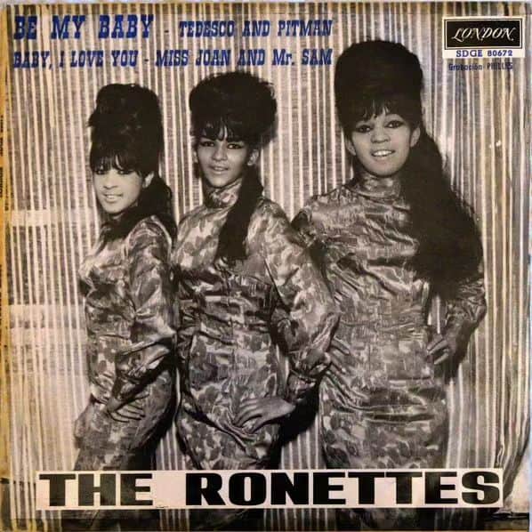 中村松江さんのインスタグラム写真 - (中村松江Instagram)「今日の一曲はThe Ronettesのシングルで『Be My Baby』です✨ アルバム「Presenting the Fabulous Ronettes」にも収録。 1963年にリリースされたザ・ロネッツのデビュー曲です✨ プロデューサーのフィル・スペクターによる“ウォール・オブ・サウンド”を代表する名曲です🎶 (№1370) #歌舞伎 #中村松江 #theronettes #bemybaby #presentingthefabulousronettes」6月7日 9時17分 - matsue_nakamuraofficial