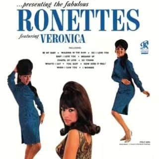 中村松江さんのインスタグラム写真 - (中村松江Instagram)「今日の一曲はThe Ronettesのシングルで『Be My Baby』です✨ アルバム「Presenting the Fabulous Ronettes」にも収録。 1963年にリリースされたザ・ロネッツのデビュー曲です✨ プロデューサーのフィル・スペクターによる“ウォール・オブ・サウンド”を代表する名曲です🎶 (№1370) #歌舞伎 #中村松江 #theronettes #bemybaby #presentingthefabulousronettes」6月7日 9時17分 - matsue_nakamuraofficial