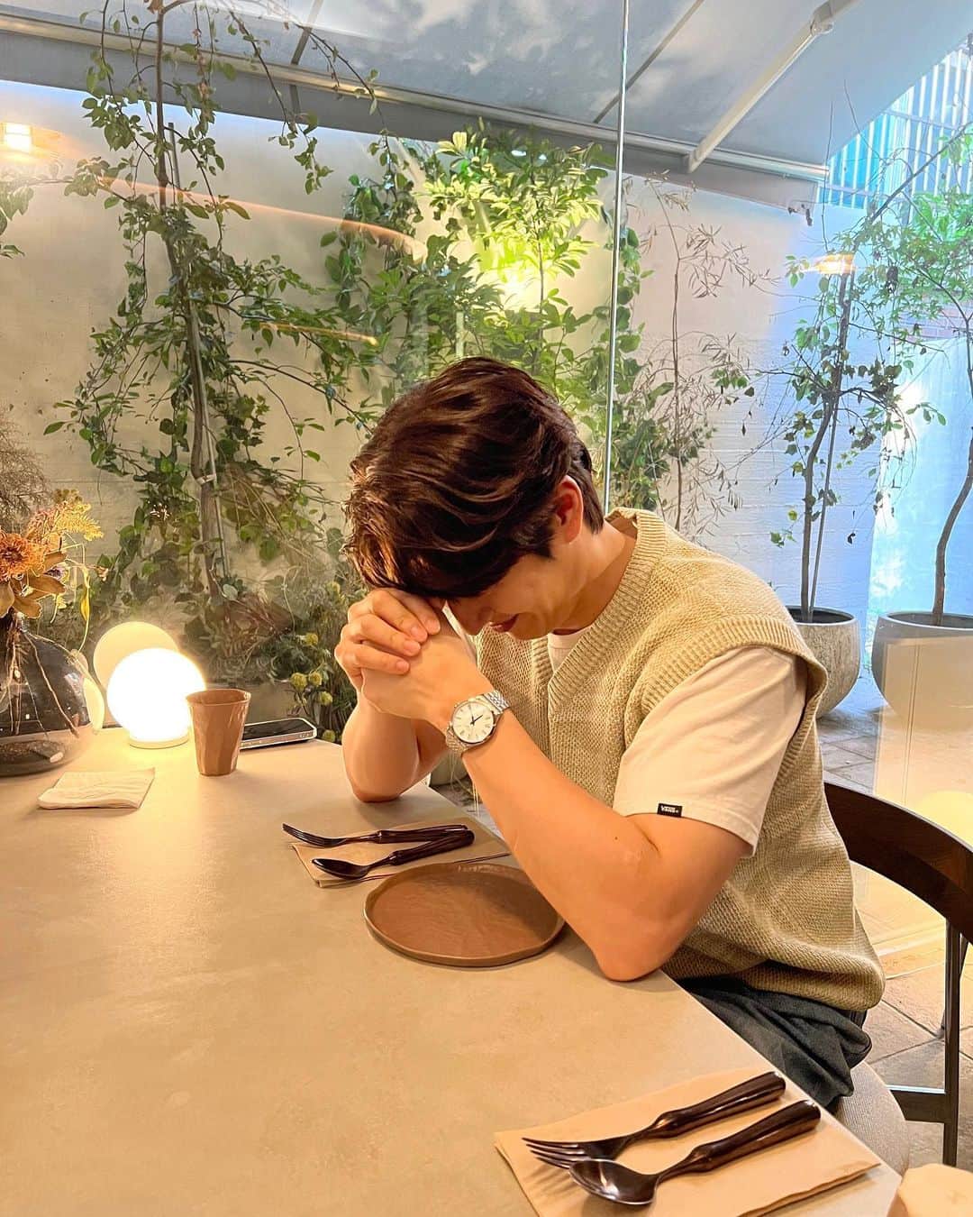 ソン・ホヨンさんのインスタグラム写真 - (ソン・ホヨンInstagram)「밥주세요~ ㅎㅎㅎ」6月7日 18時56分 - dajungho2