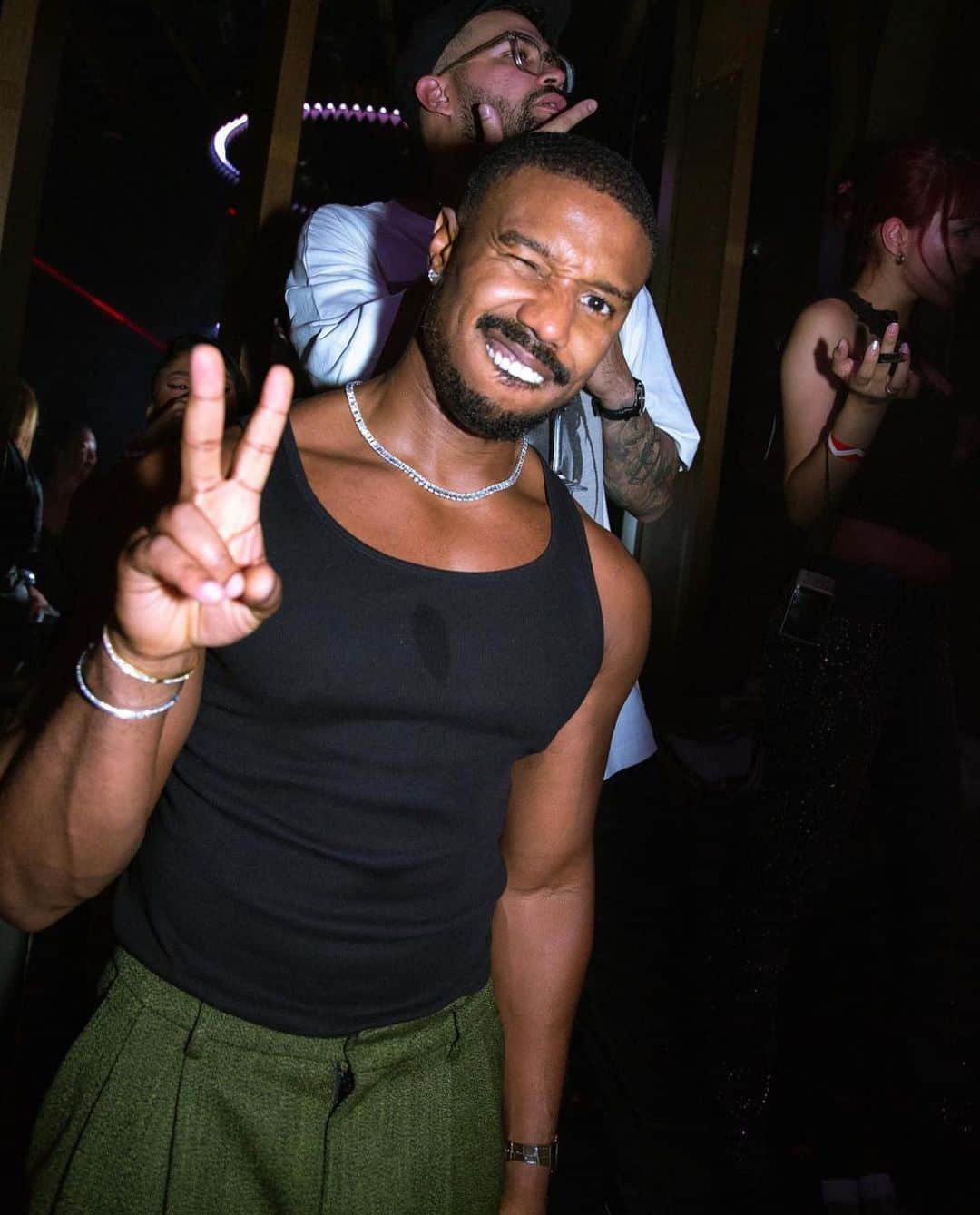 MARISのインスタグラム：「Tokyo fire🔥 Memories of May‼︎🔥 @__genya__ ‘s pictures everywhere now🌏 時間差でup🙏🏾   @michaelbjordan が本当とっても優しかった♥️ そして 2023年の初夢はリアーナとロッキーだったんだ♥️ #正夢見がち #正夢になりがち #予知夢」