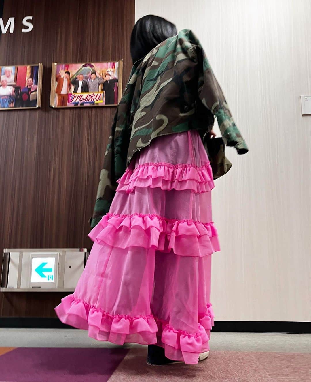 千秋さんのインスタグラム写真 - (千秋Instagram)「スカート超可愛い。3色GET🩷💛🩵 YouTubeも撮った📹 #私服 #古着 #alleybywcloset #commdesgarcons #古着千秋」6月7日 19時06分 - chiaki77777