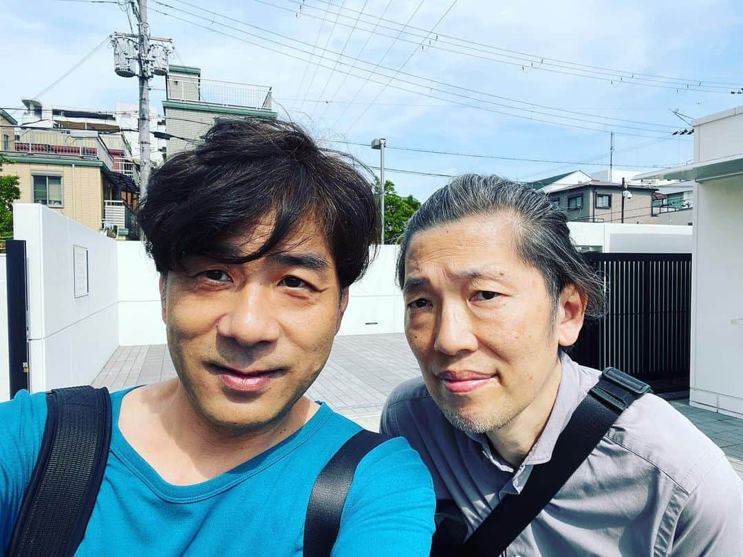 鈴木央紹さんのインスタグラム写真 - (鈴木央紹Instagram)「大阪音大に授業に来たら、石井彰先輩とばったり。 久しぶりにお会いできて嬉しかったです！」6月7日 20時05分 - hisatsugusax