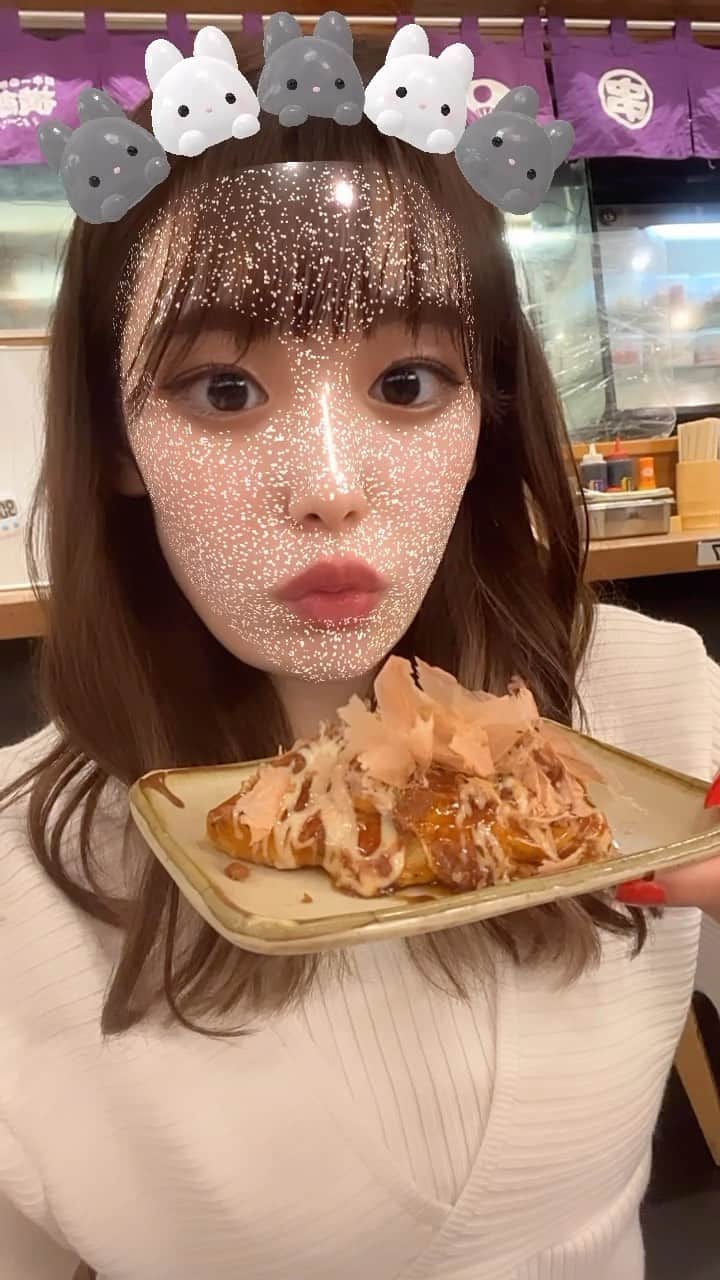小山星流のインスタグラム：「大阪LOVE  #reels #instagood #followme #リール #いいね #01 #tagforlikes #종아요 #팔로우 #fypシ #大阪グルメ」