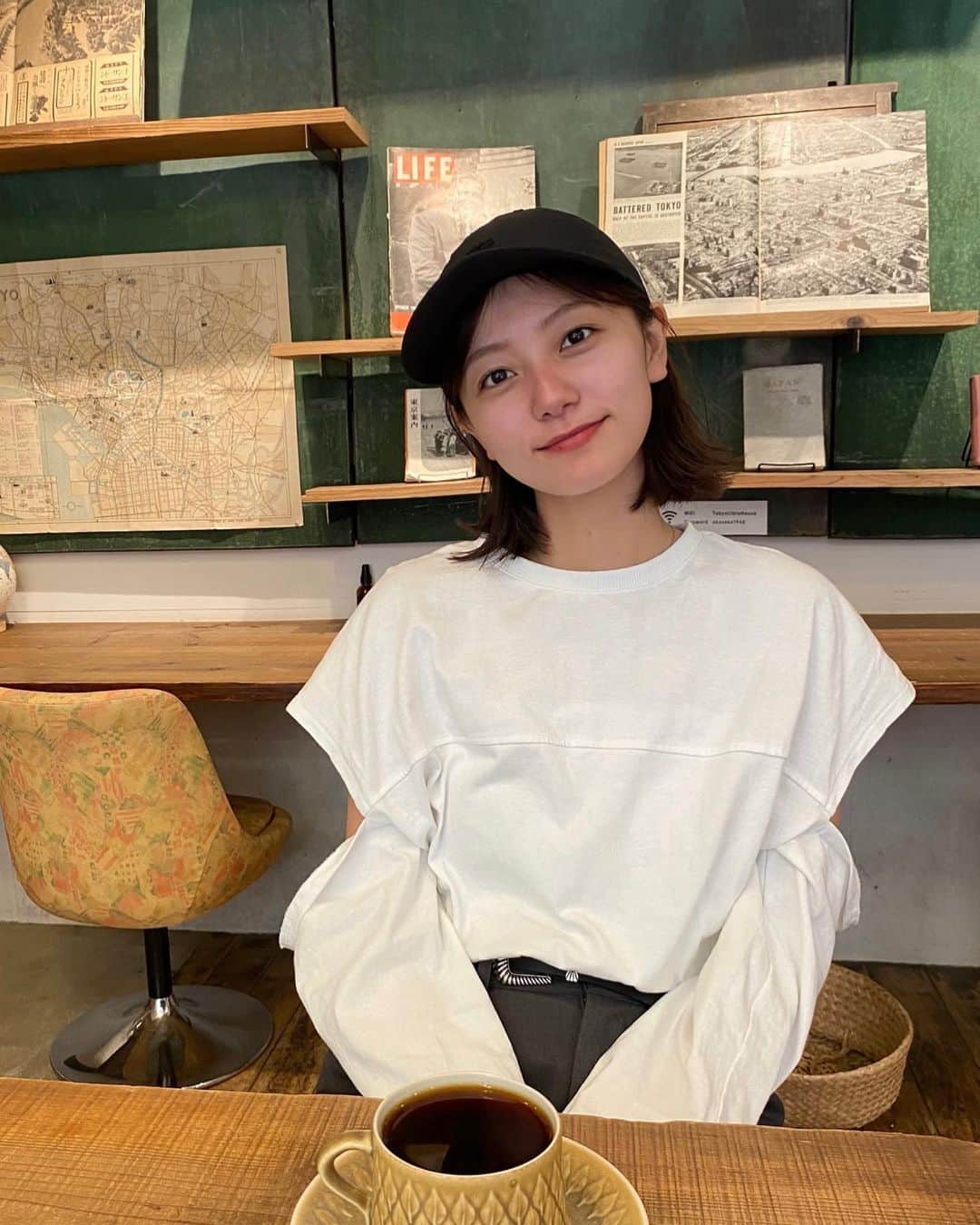 工藤綾乃のインスタグラム：「いつの日かの柳と鰻食べてお腹も心も満たされた日。 ノンストップで話してました 旅行行きたいねbestie—— みなさん体調にはお気をつけて下さい〜！」